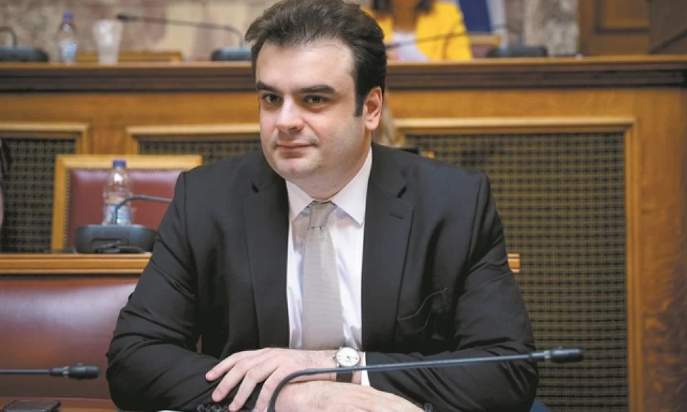 Πιερρακάκης: "Ολοκληρώνεται η ένταξη των ασφαλιστικών ταμείων"